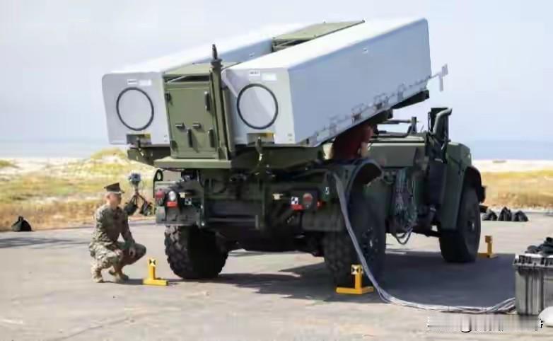 台湾这一战越拖下去就越不利，既然下定了决心，那就应该早点动手。
美军联合菲律宾已