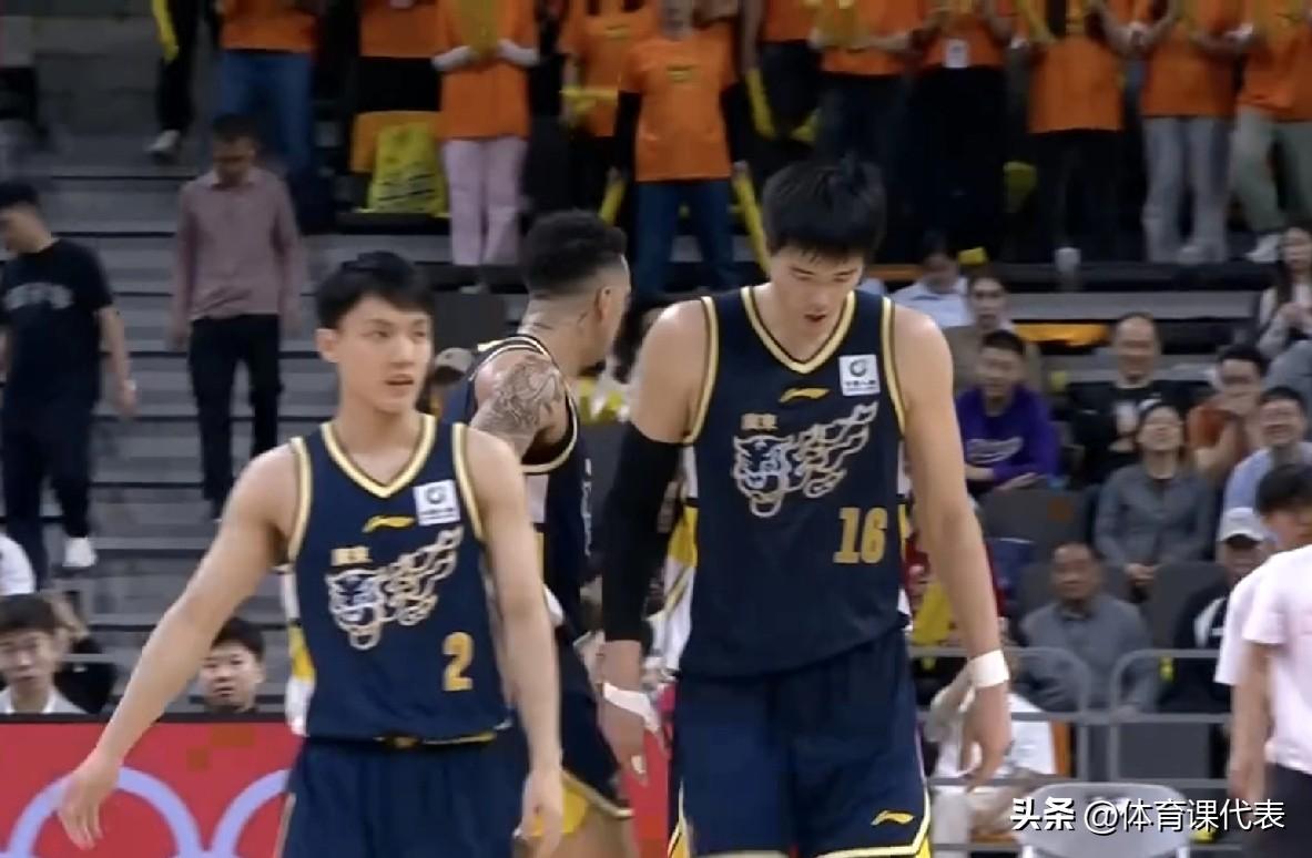 徐杰13分4助攻，崔永熙11+5+3，广东男篮主场复仇新疆！北京时间2026年3