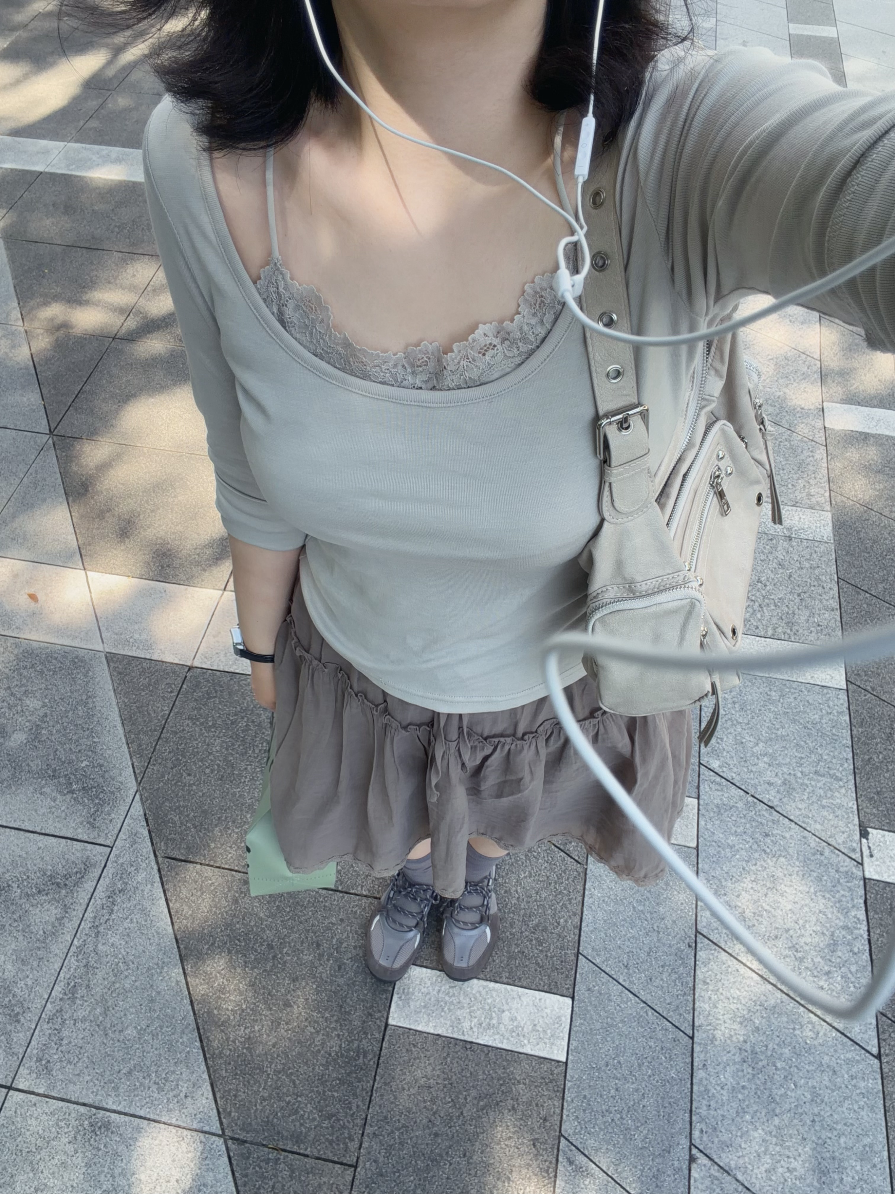 四季青saidtome档口这件假两件好看！！值得入，title是恋综女嘉宾柳柳同