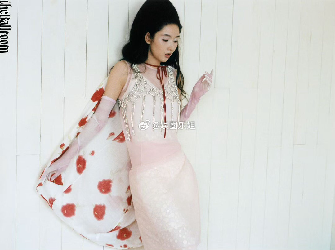 🌸 theBallroom春季刊 | 王玉雯 × 新西兰“春与人宜·Rest 