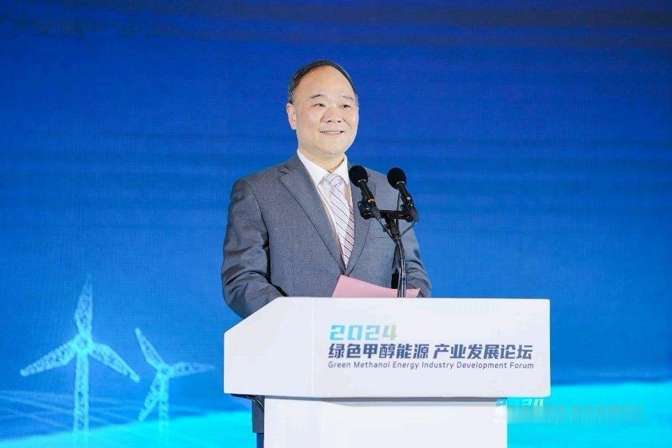《台州宣言》“一个吉利”战略，吉利收购极氪剩余股份进行合并。极氪在豪华新能源领域