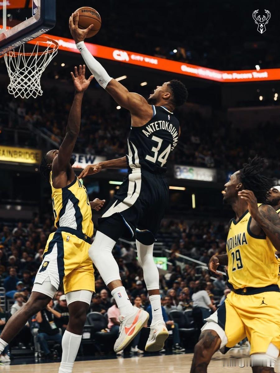 一人硬刚步行者！雄鹿117：115险胜步行者，看看球员数据，谁是赢球功臣？！
