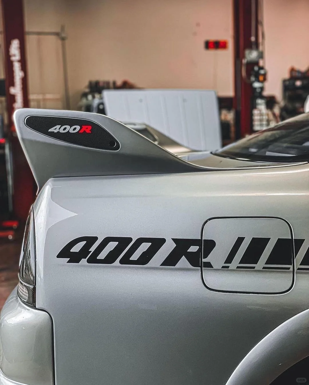 Nismo 400R和普通版R33有何不同？