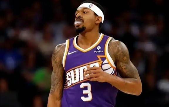 无球可打！赛季结束恐自生自灭的五大球员！

NBA这地方，没有永远的大牌，只有永