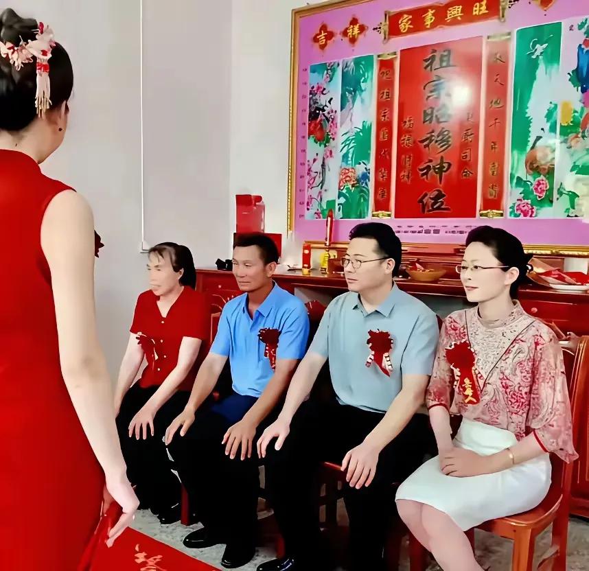 这是农民的儿子与知识分子的女儿结合[大笑]