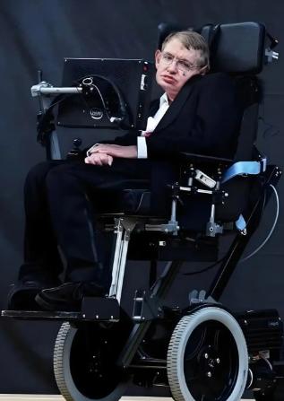 很多人以为，斯蒂芬·霍金只是一个被困在轮椅上的科学大脑，连动动手指都困难，怎么可