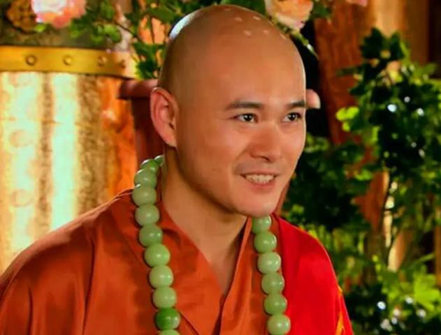 695年，武则天盛怒之下，要处死服侍自己多年的男宠薛怀义，薛怀义为此质问道：陛下