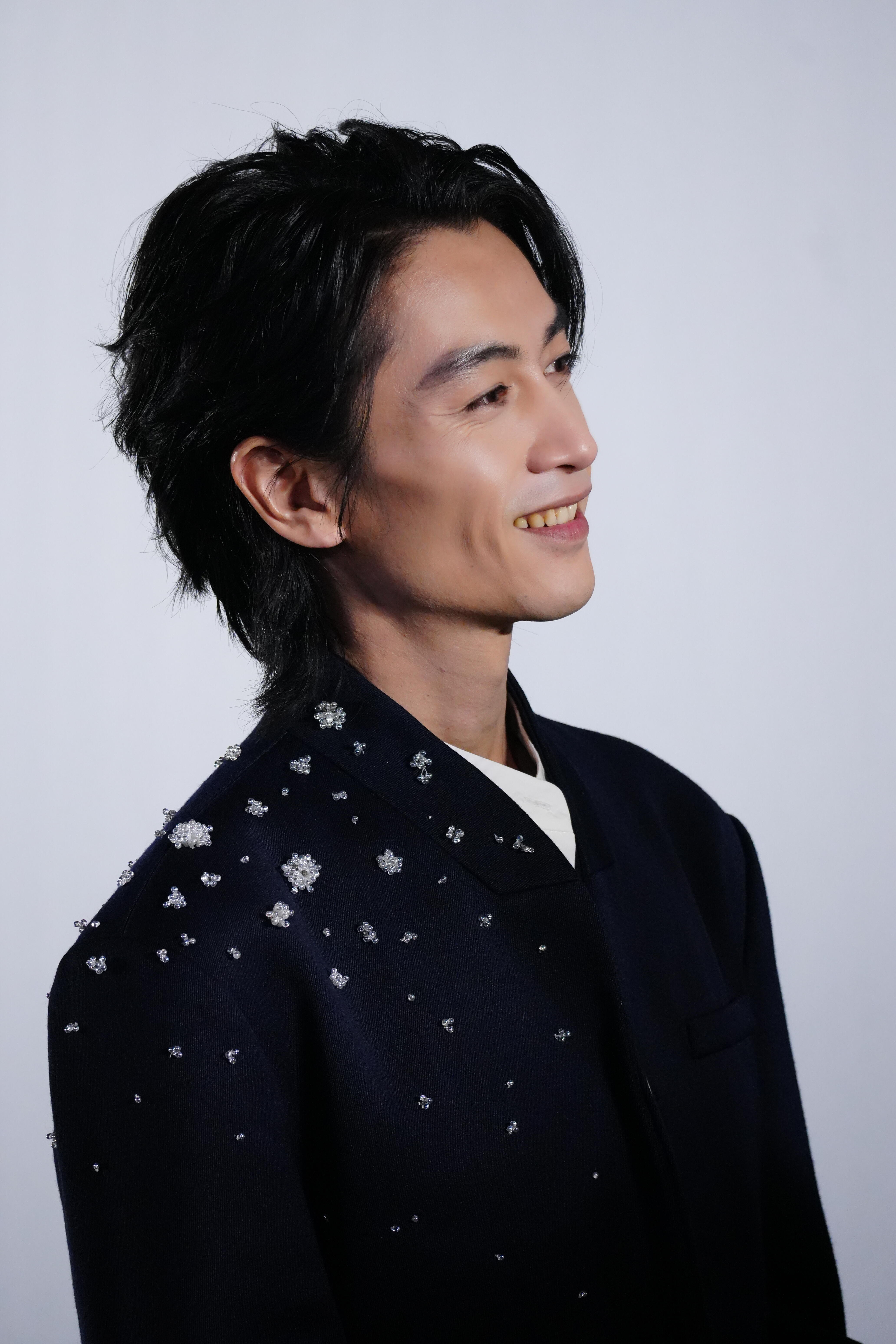 陈晓瘦到站姐都没办法p图的程度，夸好美是认真的吗？ 