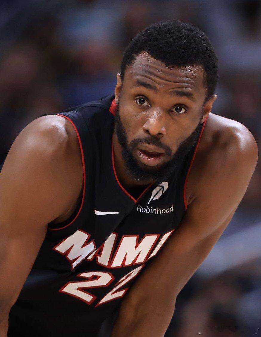 Jamal Collier：雄鹿队内部人士相信，他们即将采取大交易来留住字母哥。