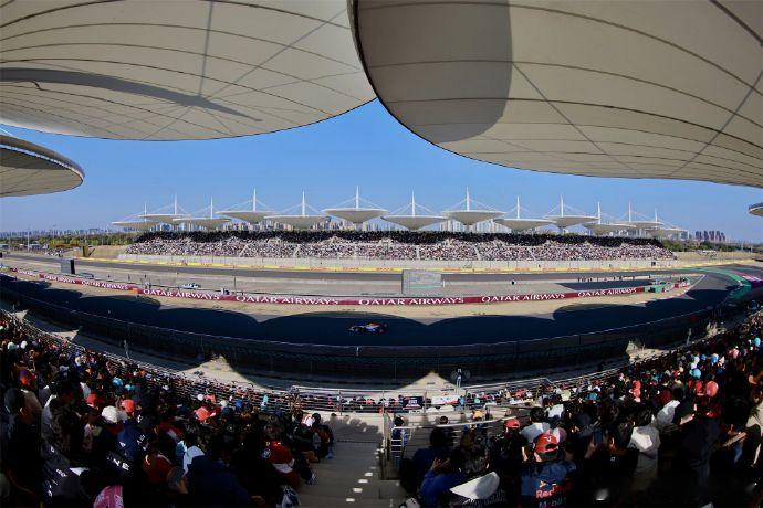 引擎轰鸣响彻上海国际赛车场，2026 F1中国大奖赛圆满落幕！23万车迷见证历史