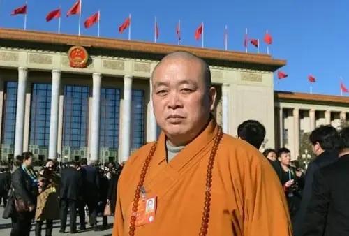释永信是少林寺之耻、佛教之辱、国家之害、信徒之羞、公众之敌！

这个妖僧的腐败堕