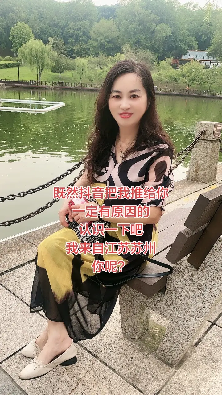 日常穿搭自由  穿衣自由不局限于一种风格