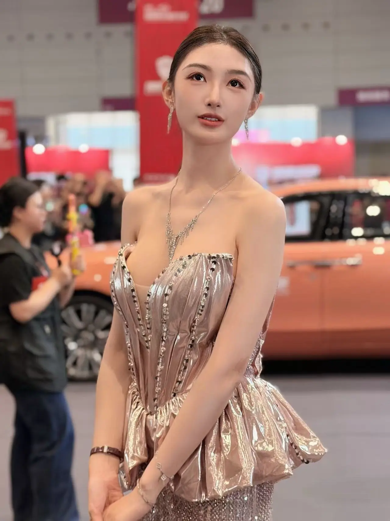 高定礼服走秀惊艳瞬间