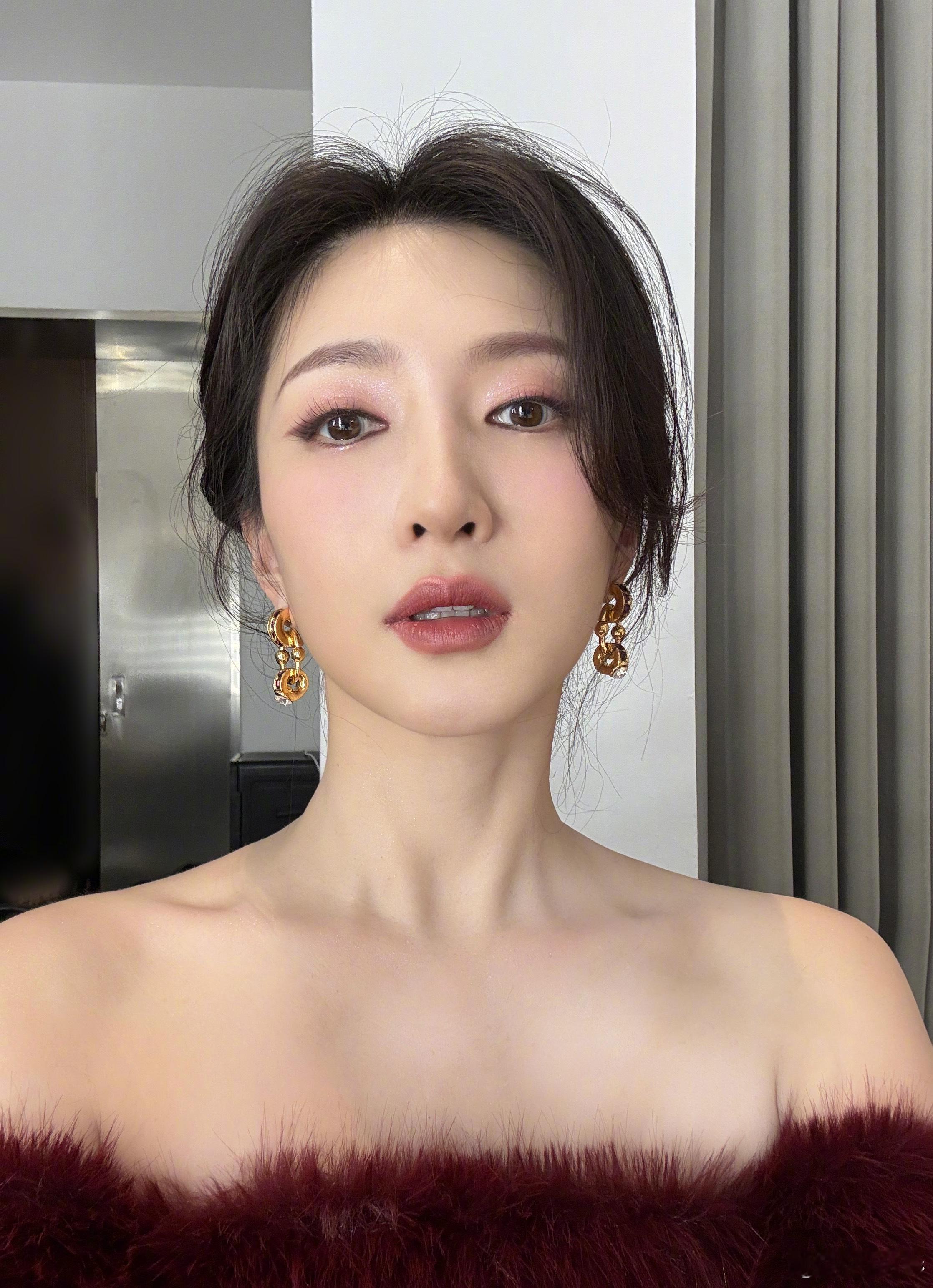 江疏影 小妈 ​​​
