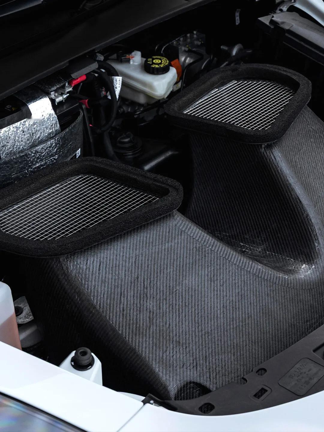 最近，法国Alpine推出限量110台的A110 R Ultime终极版，1.8