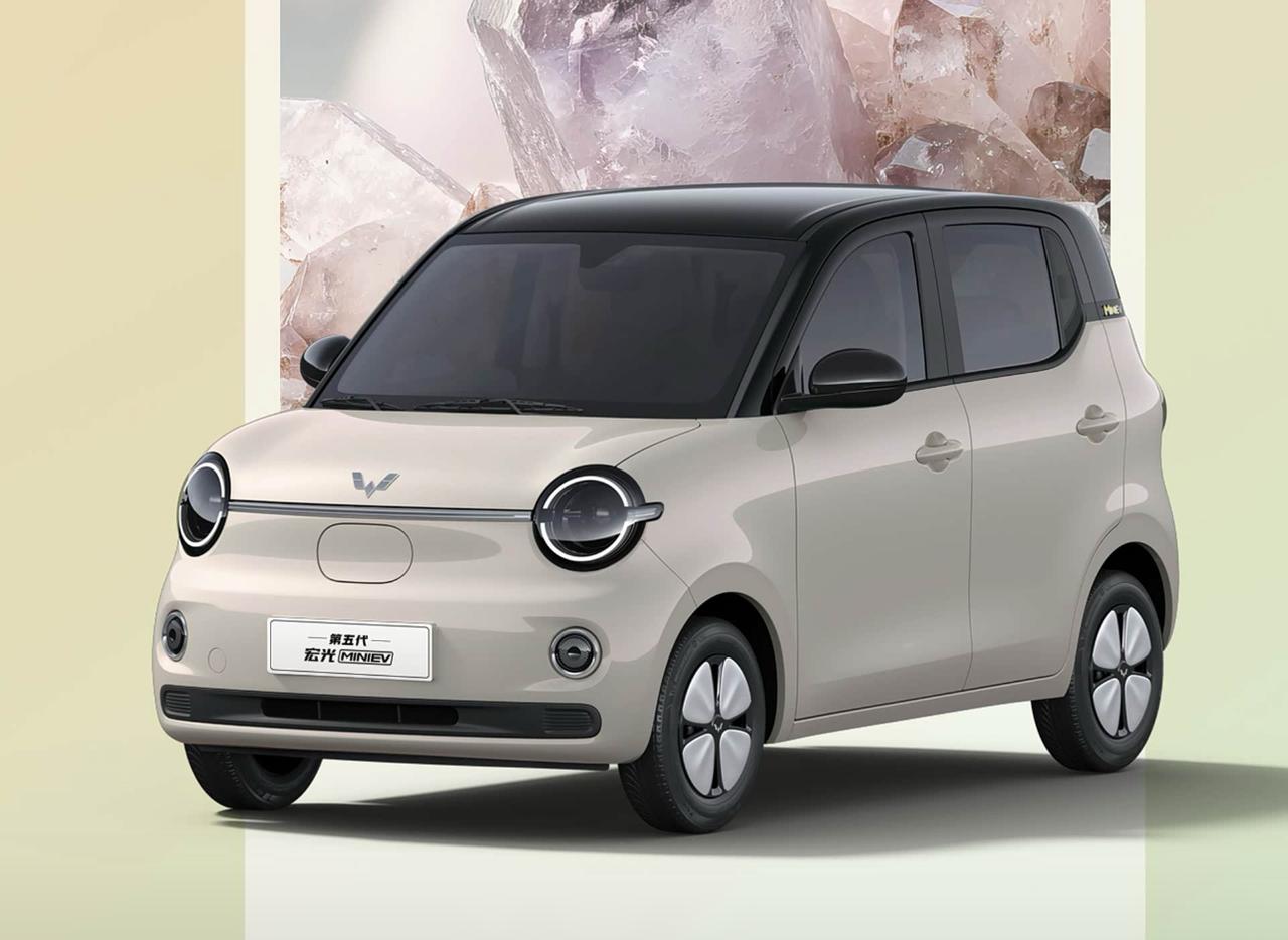 五菱宏光MINIEV：适配日常家用的小型纯电代步车

对于普通家庭的短途出行需求