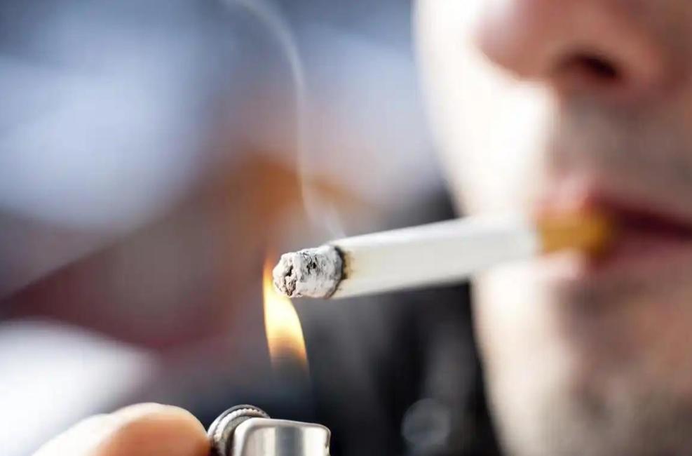 一次性戒烟危险吗？提醒：3种戒烟方式不可取，或有害健康

把烟一下子全戒了，反而