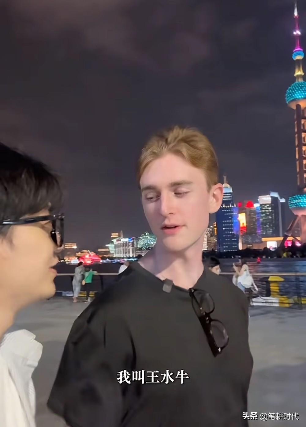细思极恐！如果网传王水牛携带艾滋病，更可怕的是那200+女子疚惨了！肉身伤害却被