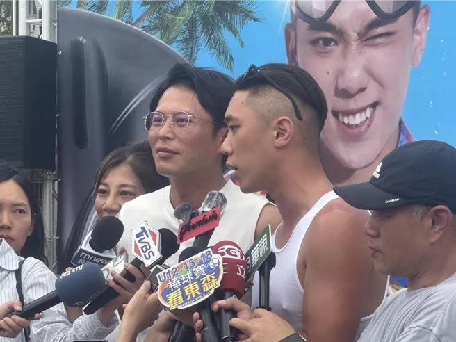 新北市长侯友宜16日表示新北市幅员辽阔，要了解不简单，宁可「少说多做」，表态参选