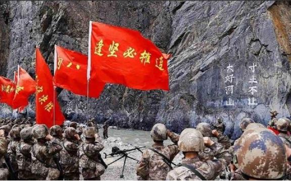 英国误判一次后知道了中国的底线，印度误判一次后也知道了中国的底线，从此不敢逾越红