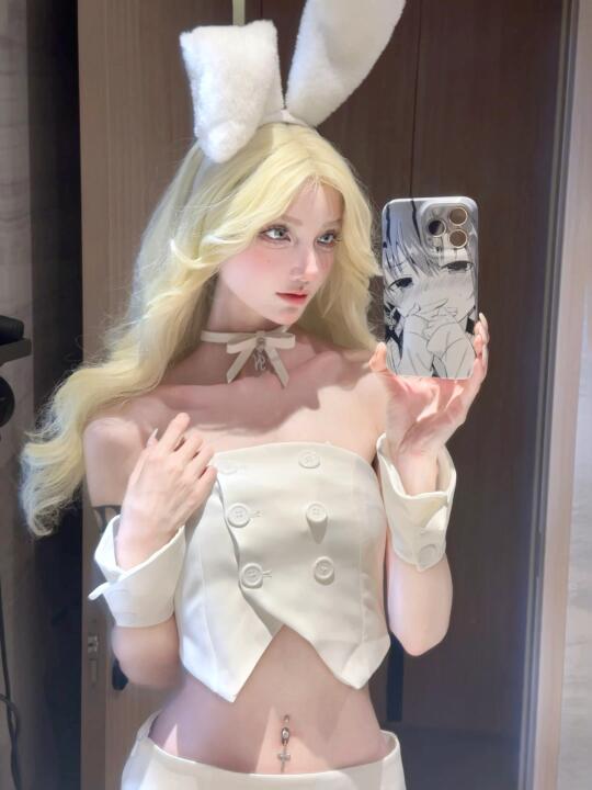 White Fantasy of Bunny🐰