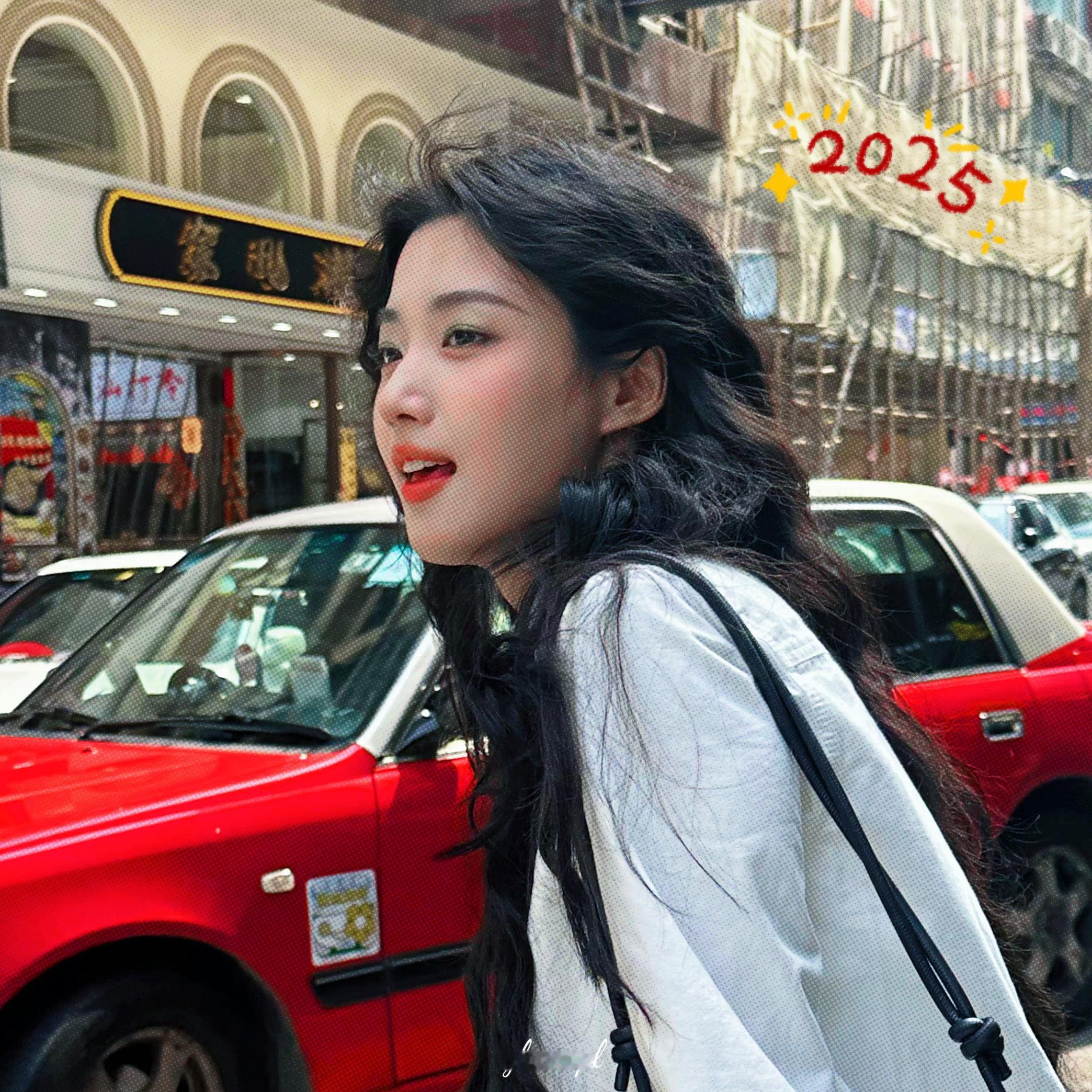 卢昱晓[超话]   2025卢昱晓要好柿🍅发生会好起来的宝宝 卢昱晓  🎀 