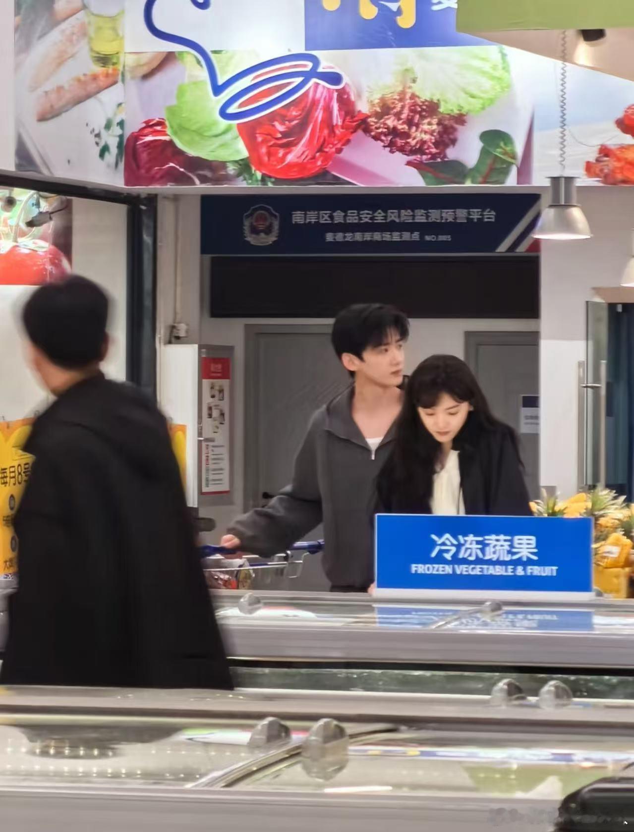 难哄重庆打卡地图  得多浪漫呀，重庆为大家准备了难哄的打卡地图，相信走在这条大街