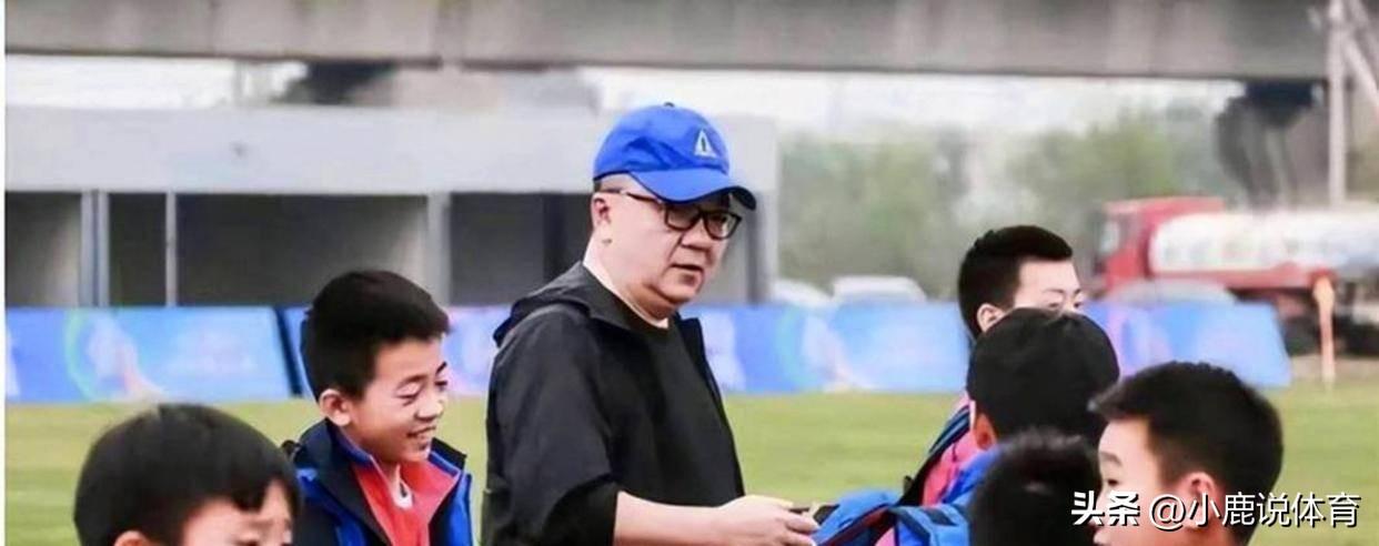 全网没几个人扛得住人人躲着走的窘境，董路当年偏偏熬过来了

当初站出来认可李铁，
