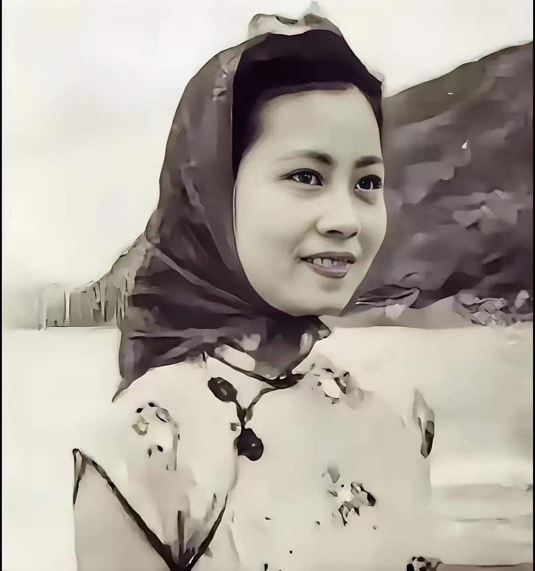 19岁女情报员含笑赴死，三天后日军头目暴怒摔杯
 
1943年，东江纵队19岁女