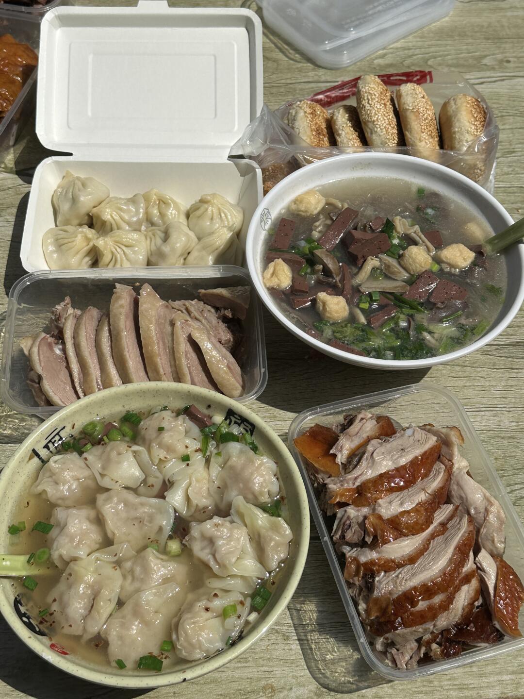 南京大户人家的早饭。。。