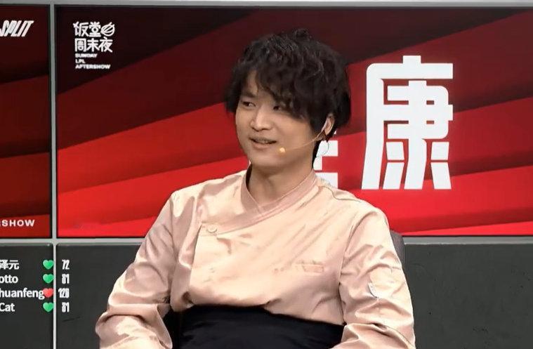 焕烽心率爆炸高：一开始导播以为仪器坏了 戴了两个发现没坏笑死，焕烽在饭堂的心率一