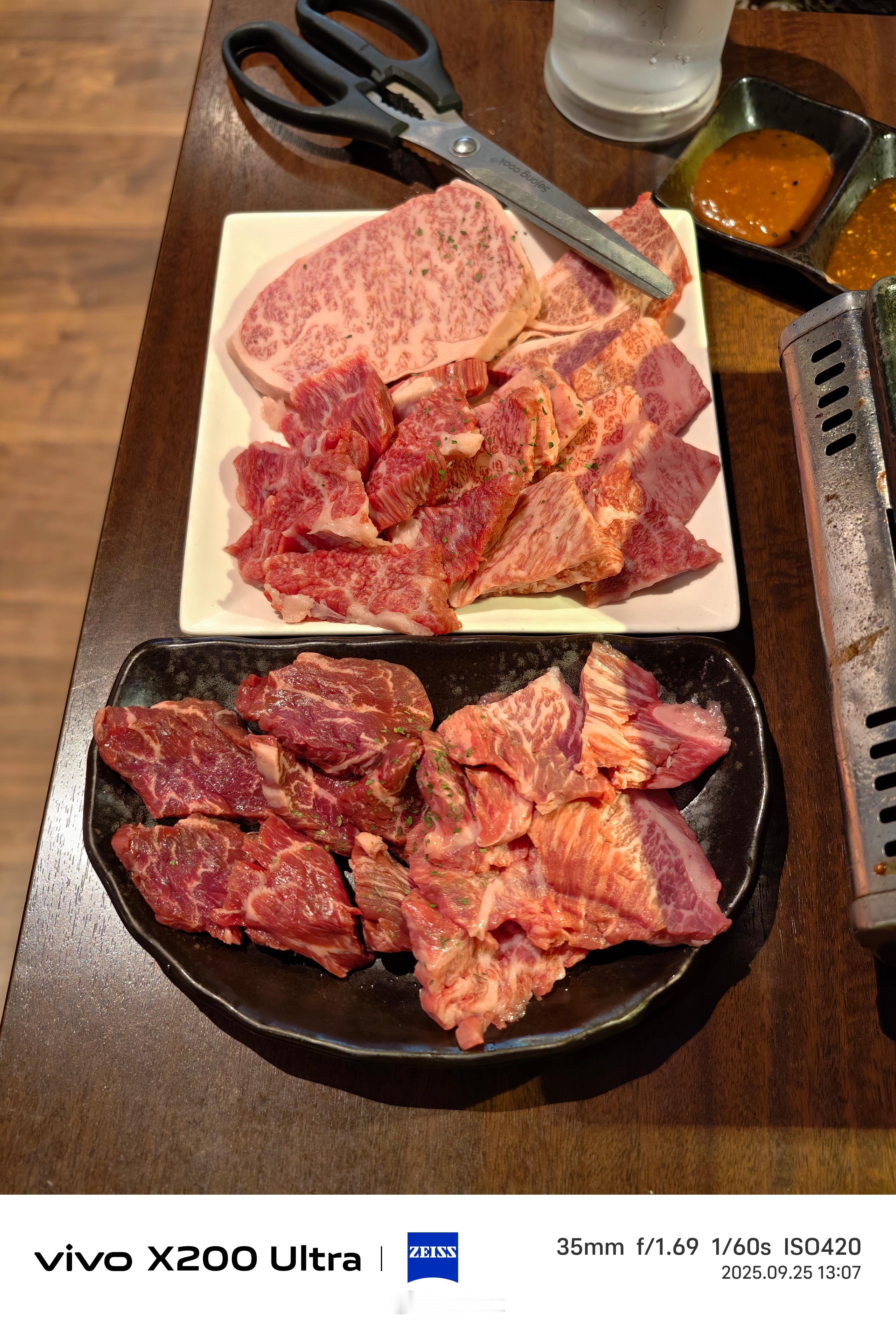 不推荐大家来日本吃自助逮着和牛死吃！6.5GHz自从昨天中午狂吃和牛之后，到现在