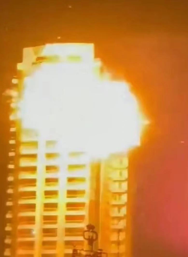 巴林被炸，酒店名乱飞，真打哪儿了？

2月28号晚上，巴林朱菲尔区确实响了爆炸声