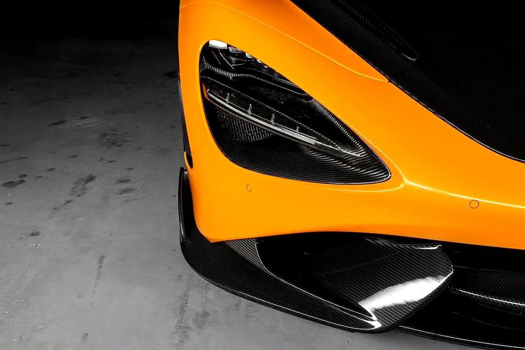 McLaren 765LT