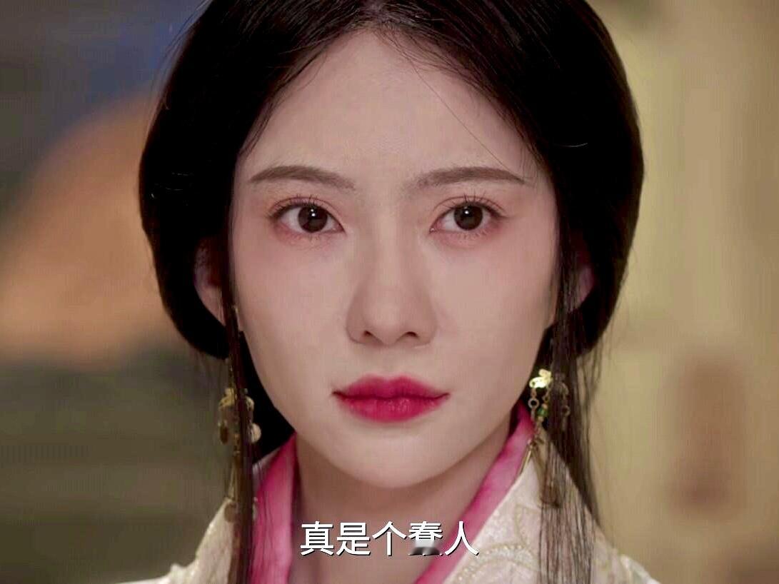 再看到《爱情公寓》里的诺澜，和当年的样子比，变化真的挺大的。 