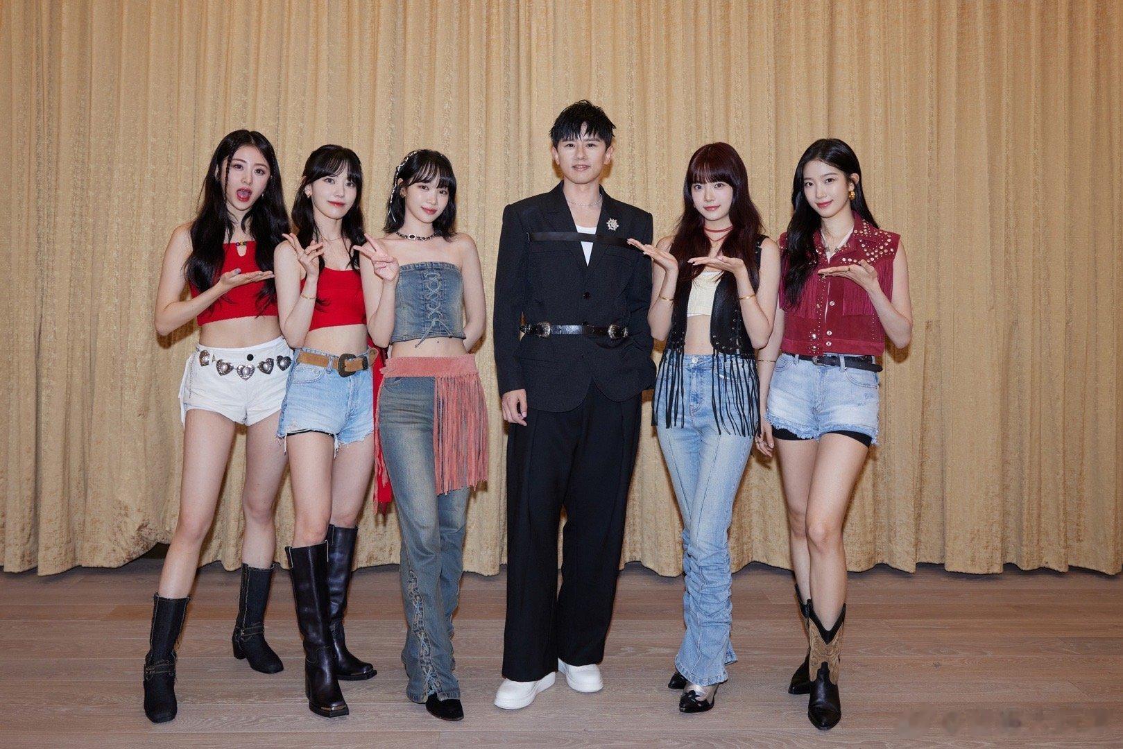 #新浪娱乐[超话]##张杰LESSERAFIM次元壁破了##张杰LESSERAF