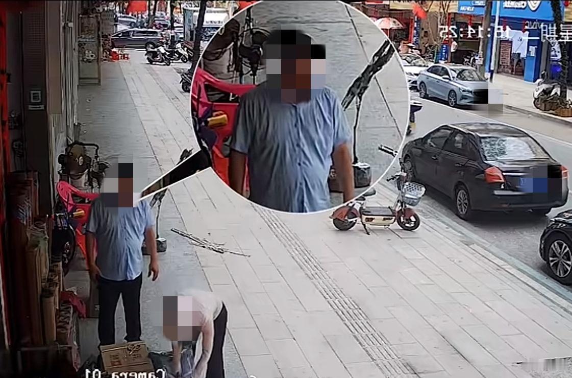 阳春三甲一男子购物扫码未付款，忘记还是逃单？
图片
近日，阳春市三甲镇某商店老板