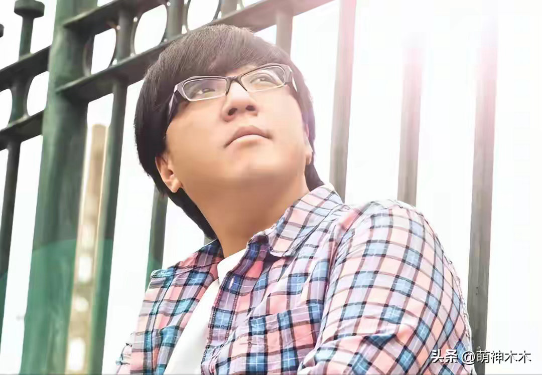 众星送别袁惟仁，前妻陆元琪露面表示不再怨恨，Ella哭到说不出话 