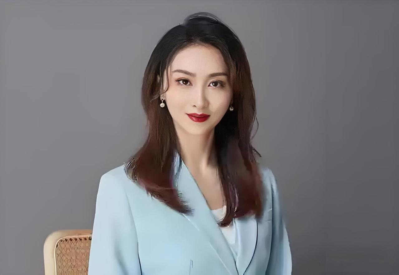 一名双非院校的本科毕业生，竟能跻身985高校任教。
2026年9月，北京理工大学