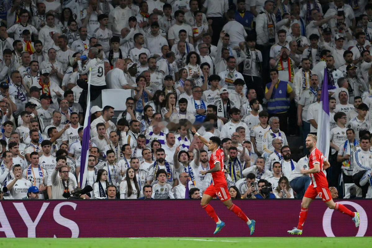 拜仁vs皇马北京时间4月16日3时，欧冠1/4决赛次回合，拜仁慕尼黑主场迎战皇家