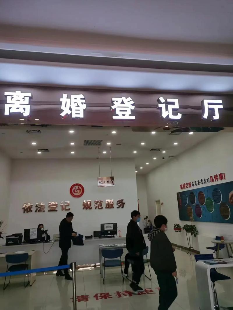老婆说，爱上了别人，但是我没有出轨，我们离婚吧？
上大学的时候，我老婆是学校里的