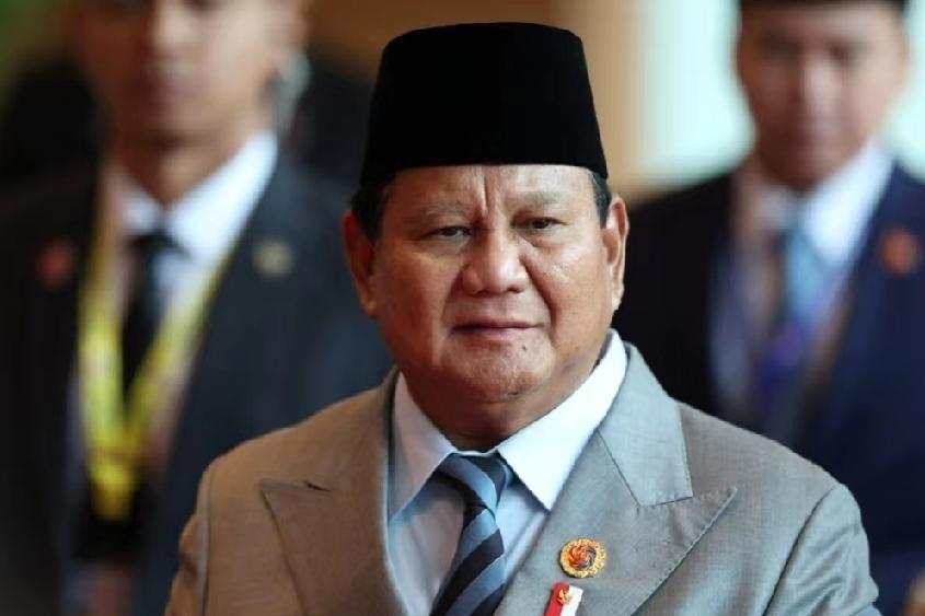 11月29日，英国《金融时报》报道:“特朗普试图在美国印尼贸易协议中加入‘毒丸’