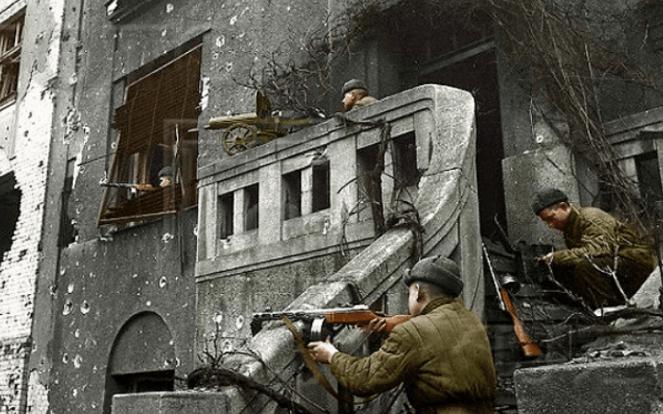 5000乌军一夜消失，俄军攻进乌军老巢却发现空无一人，真有奇迹发生？

俄军前脚