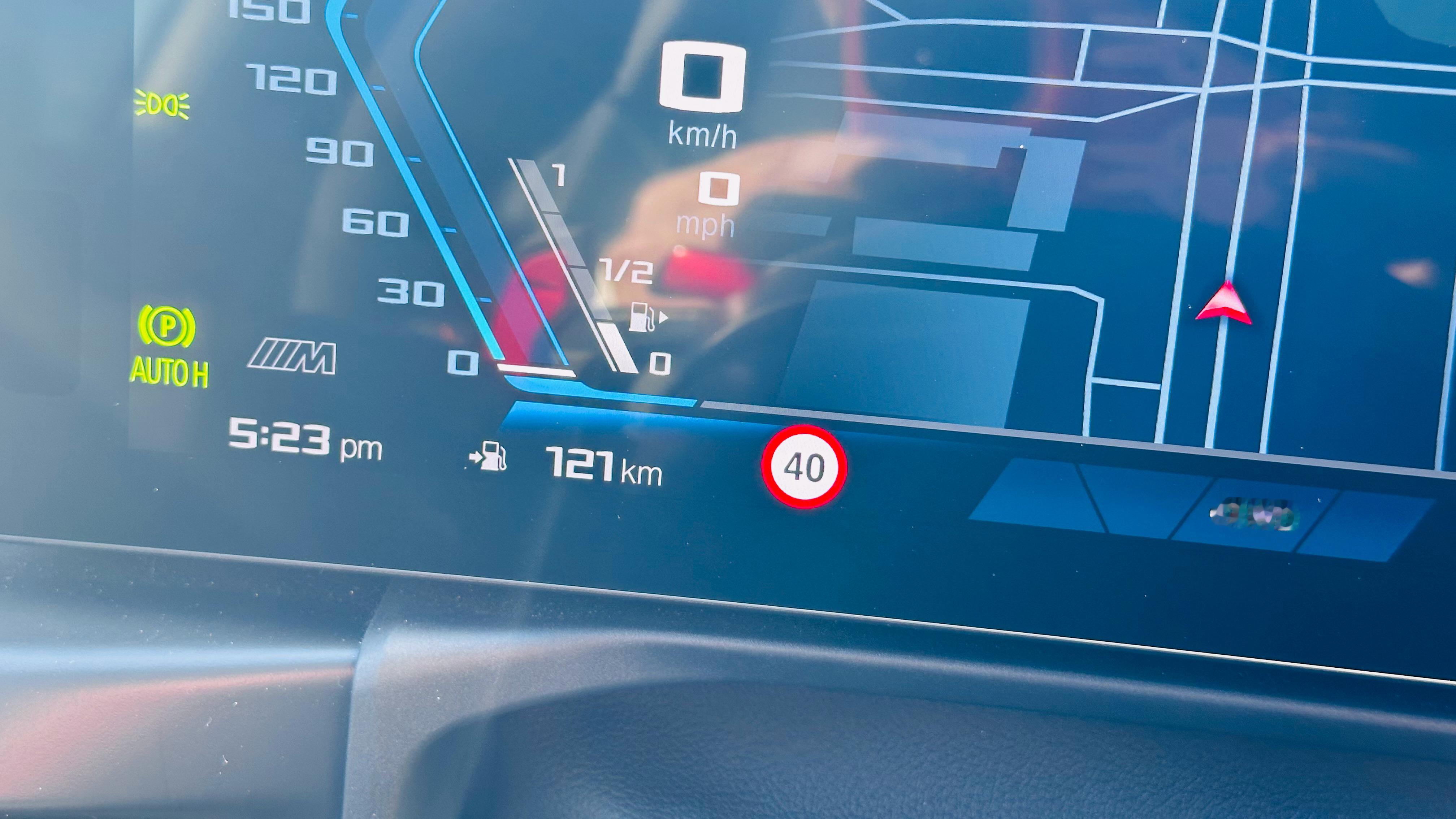 如果我给 BMW 提个意见，我一定要提 M 车型油箱能不能再大点。拿车不到24h