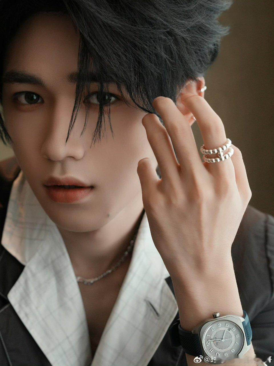 宋亚轩伤不起高奢版 宋亚轩rnb版伤不起 宋亚轩伤不起高奢版！ 