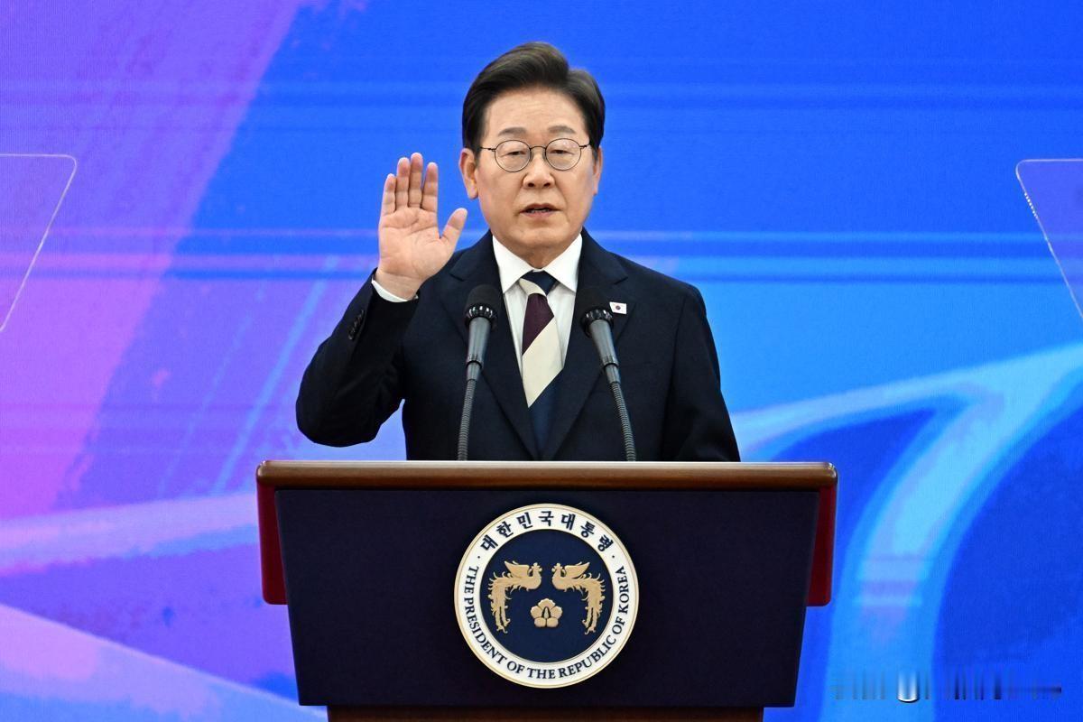 李在明改口令：别再说“敝国”，要讲“我国”
李在明要求规范语言
 
12月12日