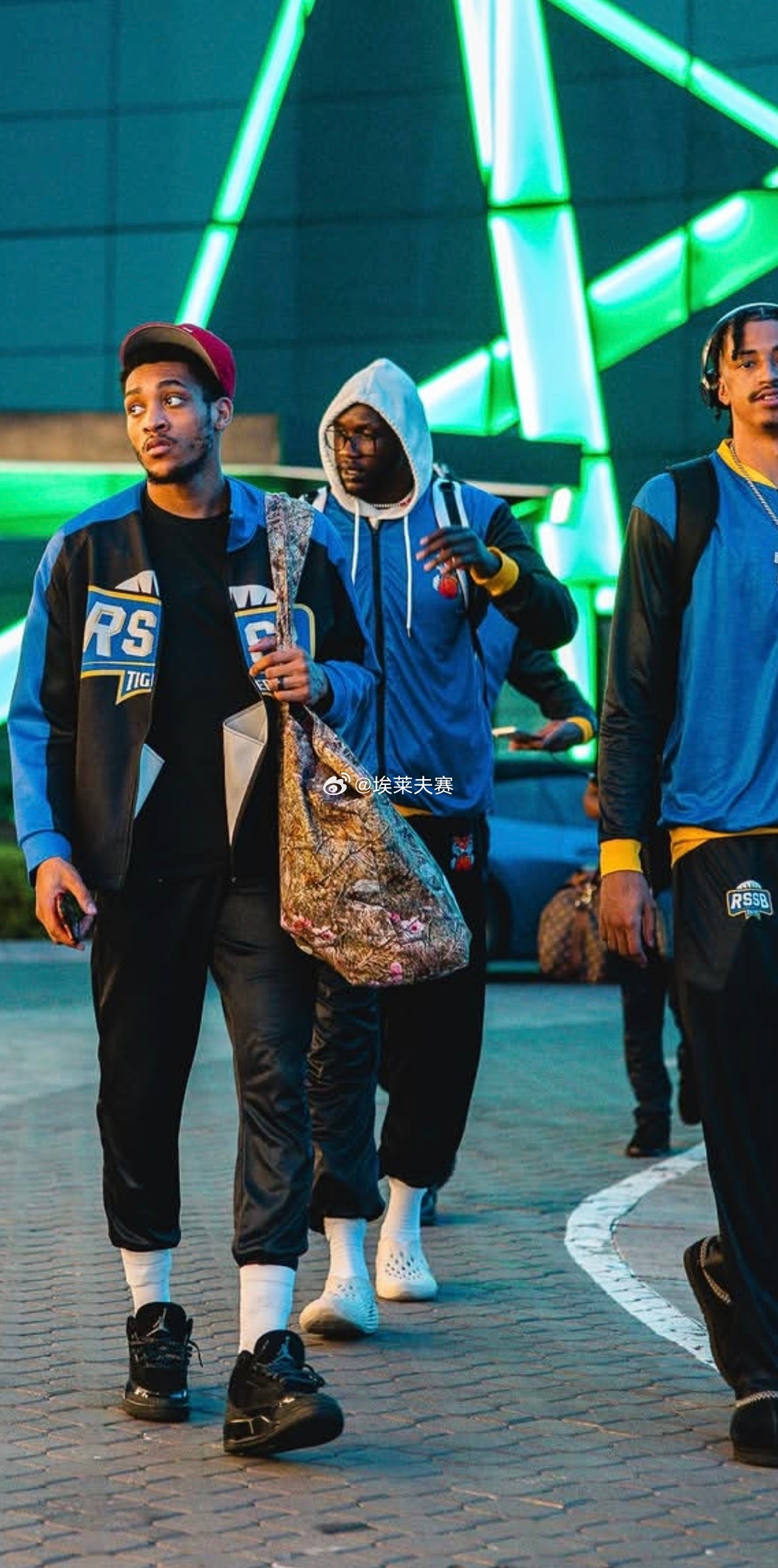 北京首钢北京男篮 已加盟卢旺达RSSB Tigger的“大芒果”马帝昂随球队出征