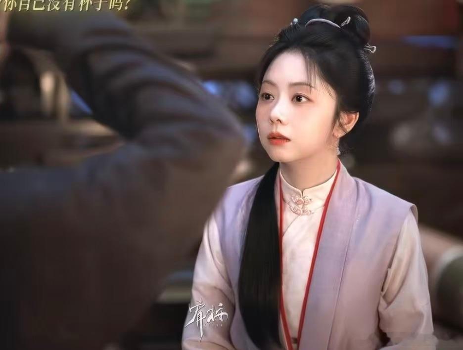 兰香如故酒杯吻兰香如故大爷装都不装了 漫长铺垫终于迎来这个名场面，林锦岐丢掉伪装