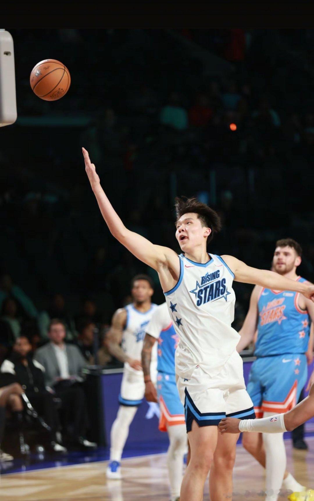 小杨今日份全明星帅照，感谢摄影师Seahawks杨瀚森杨瀚森推广chinglis