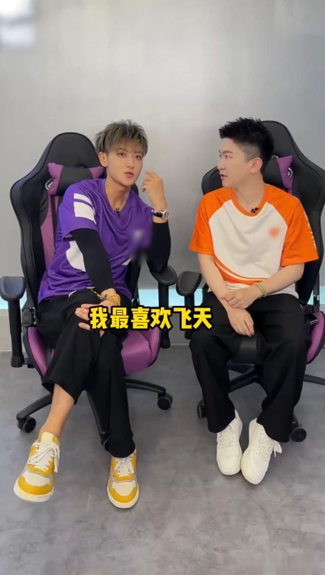 #黄子韬张大大一整个胡言乱语# 快来收看黄子韬张大大版答非所问，真的是让人笑发财